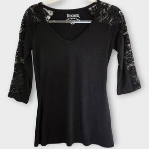 Vintage Decree Black Lace Sleeve Blouse Size Small Whimsigoth Goth Y2K Witchcore